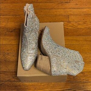 NWT Matisse Rhinestone Sparkle Ankle Cowboy Bootie Wmns Size 6